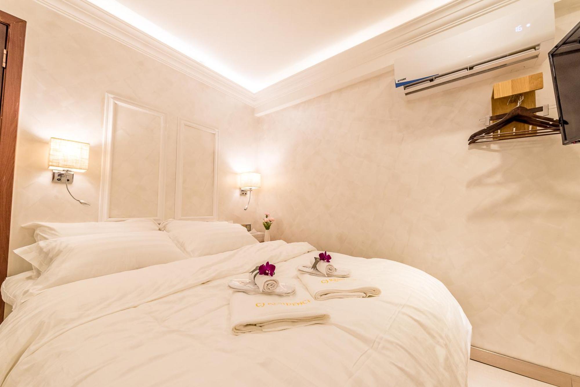 Hotel Cj - Opposite Public Bank Centre Point